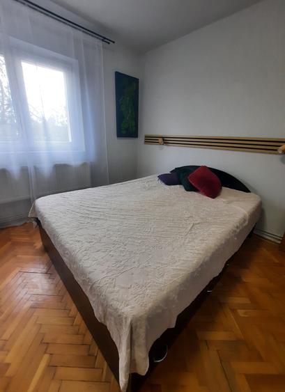 Apartament cu 2 camere decomandat în Hipodrom 3
