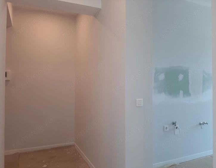 Apartament cu 2 camere semidecomandat în Dămăroaia
