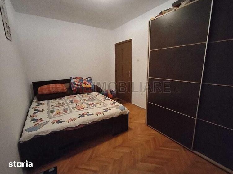 Apartament cu 3 camere decomandat, Pia?a Doina Pozi?ie excelenta - 9