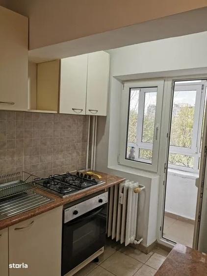 2 camere/langa magazin Unirii/A.C - 3