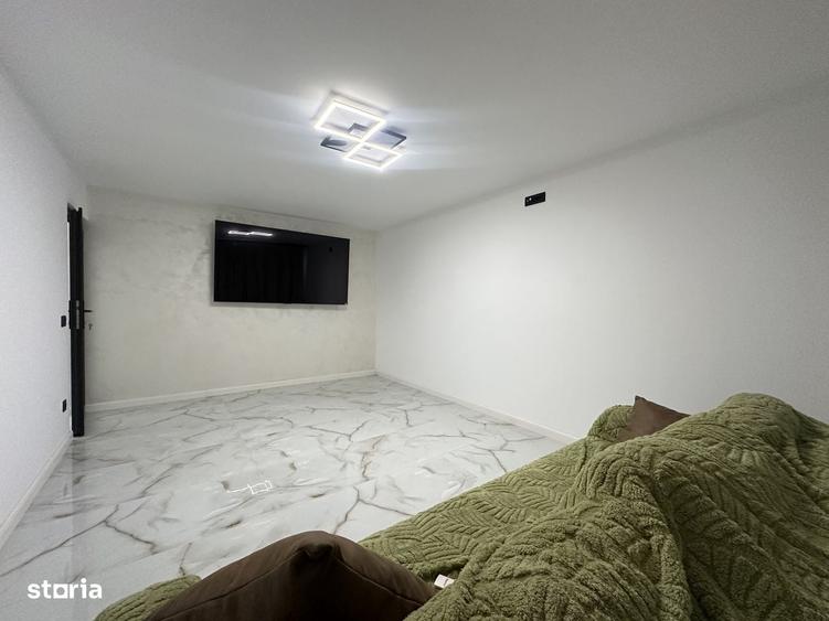 Apartament cu 2 camere în Micro 20
