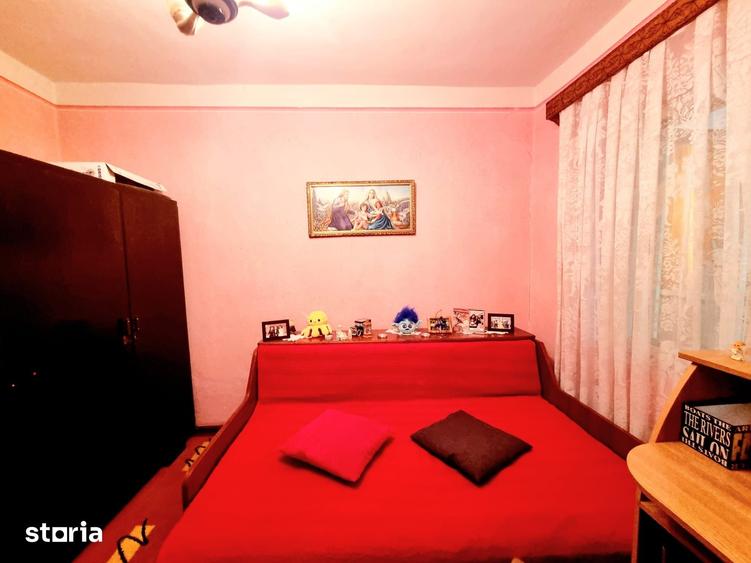 Casă cu 4 camere cu Teren 282 Mp în Țiglina 1