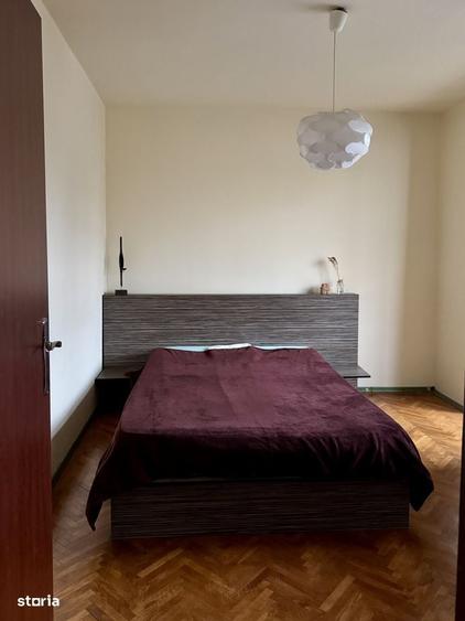 Apartament cu 3 camere semidecomandat în Nord