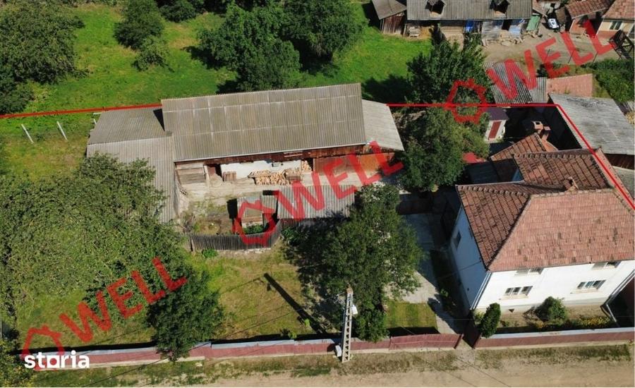 Casă cu 2 camere cu Teren 1832 Mp în Turia