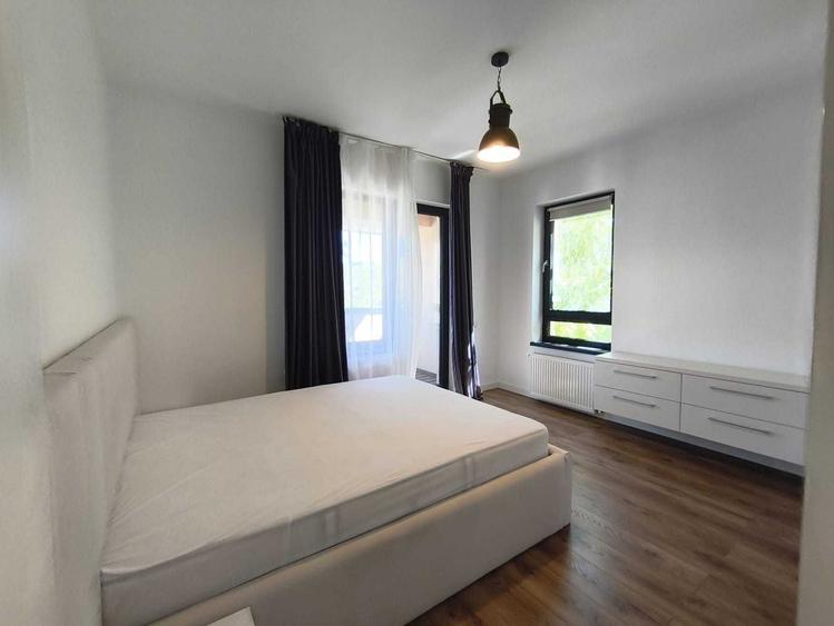 Apartament cu 3 camere decomandat în Bucium