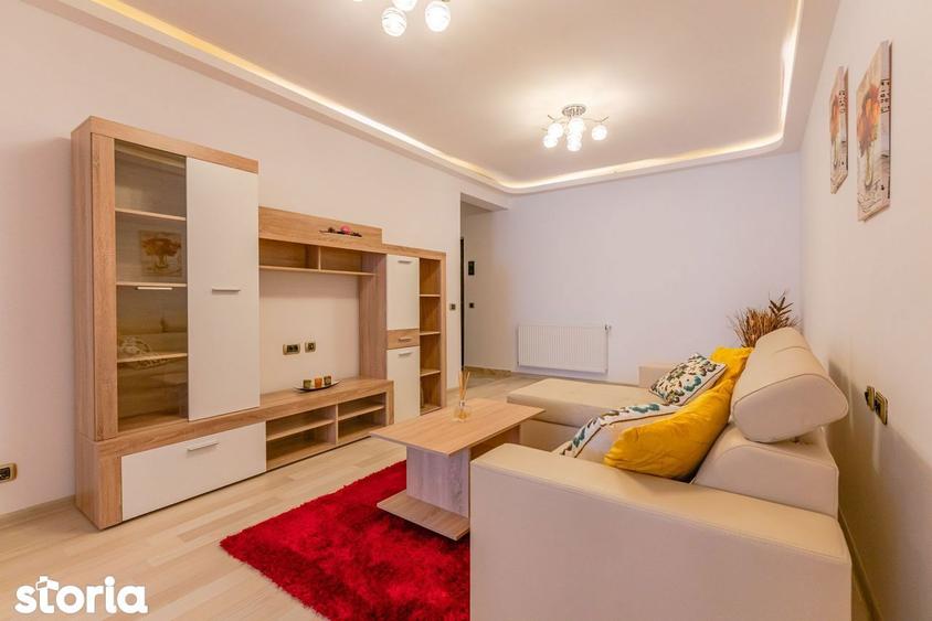Apartament cu 3 camere semidecomandat, mobilat în Tractorul