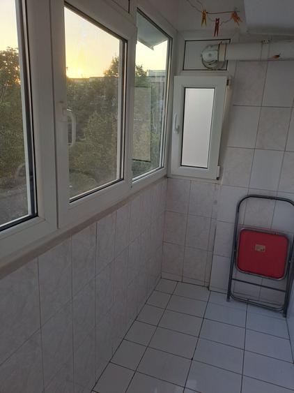 Apartament cu 2 camere decomandat în Albina