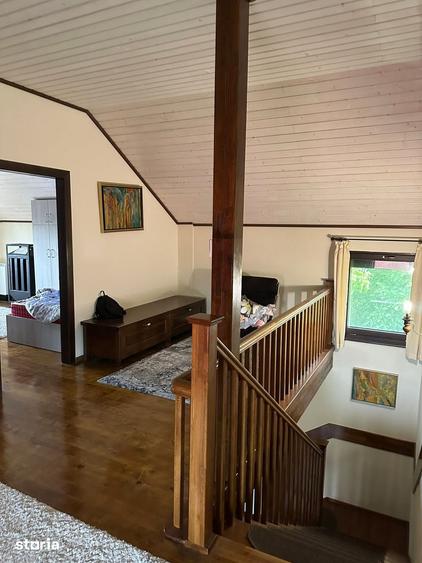 Casă cu 4 camere cu Teren 1700 Mp în Horia