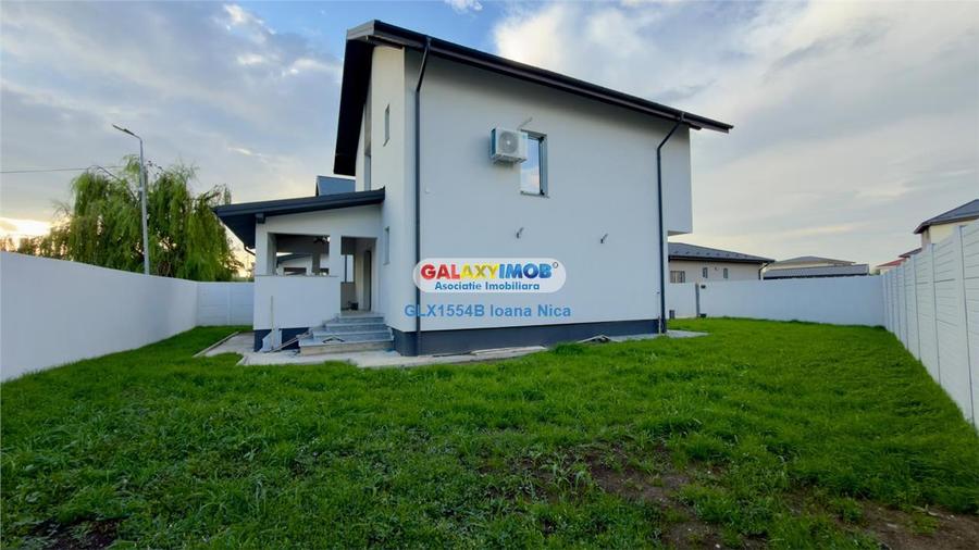 Casă cu 4 camere cu Teren 400 Mp în Central