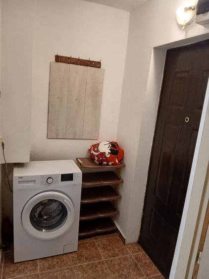 Inchiriez garsoniera Obcini, langa scoala gn.9 - 3