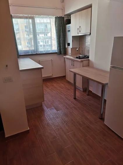 Apartament 2 camere | Mosilor | 3'Metrou | Centrala Proprie | - 2