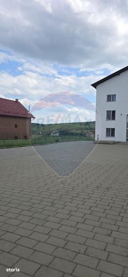Spațiu comercial, de 650 mp, în Central