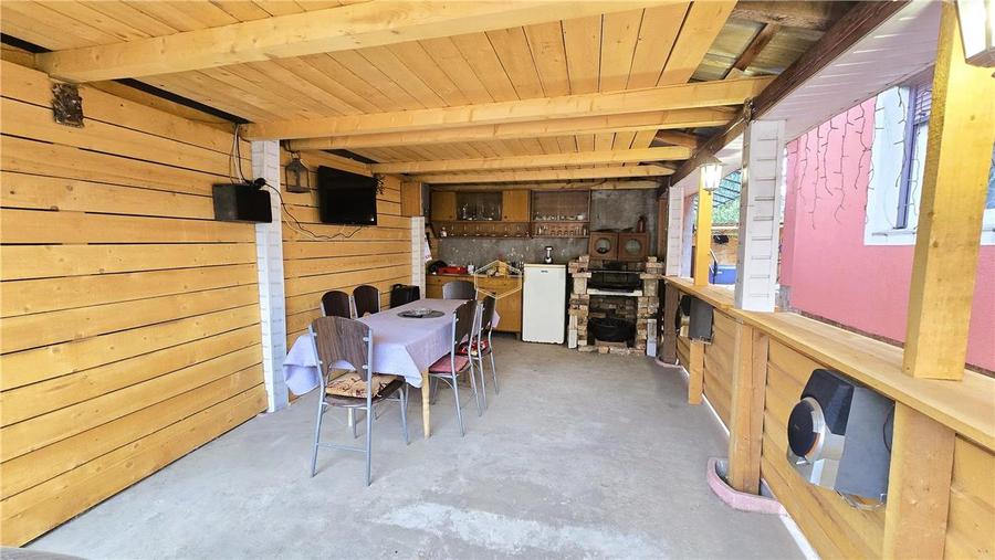 VIDEO - Calea Odoreului | Casa cu 4 camere - Teren 288 m² | <5 minute de centrul - 32