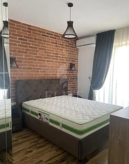Apartament cu 3 camere semidecomandat, mobilat în Gheorgheni
