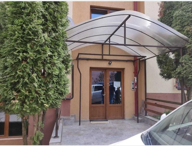 Apartament cu 2 camere decomandat în Dosu Bricii