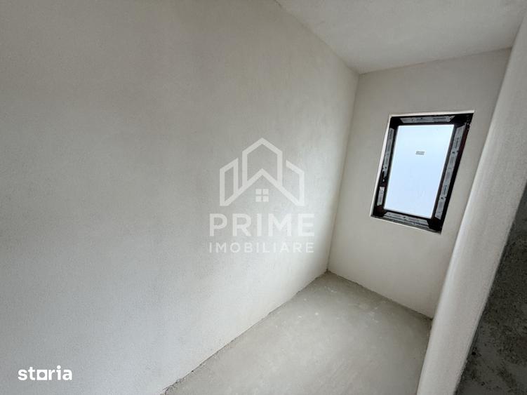 Casă cu 3 camere semidecomandat cu Teren 270 Mp în Central