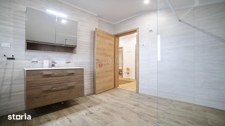 Casă cu 4 camere cu Teren 567 Mp în Râșnov