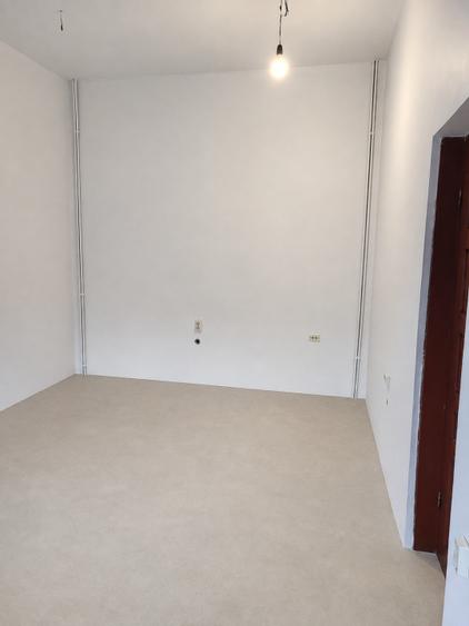 Spațiu comercial, de 57 mp, în 1 Mai