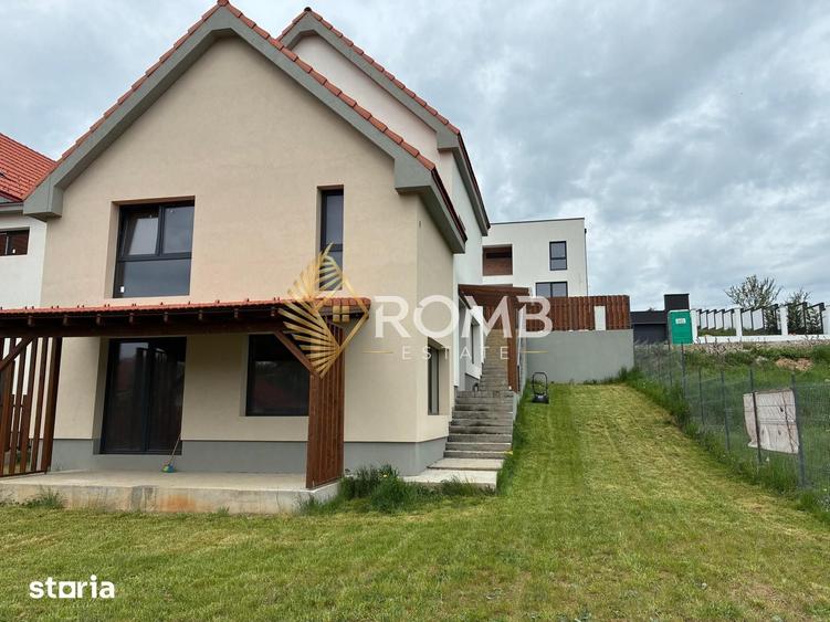 Casă cu 7 camere cu Teren 513 Mp în Ciurila