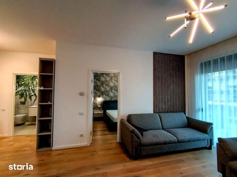Apartament cu 2 camere semidecomandat în Grivița