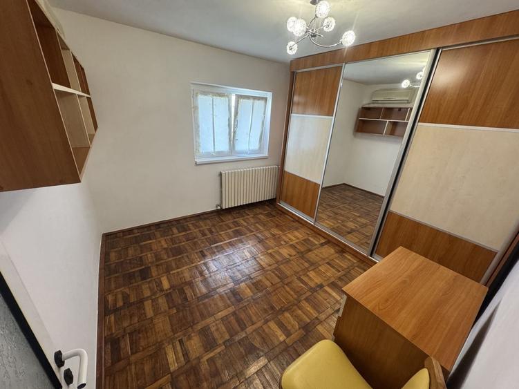 Apartament cu 3 camere decomandat, mobilat în Tomis III