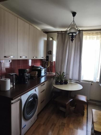 Apartament cu 2 camere decomandat în Ultracentral