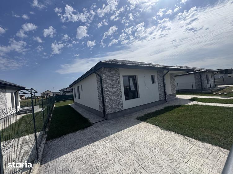 Casă cu 4 camere cu Teren 455 Mp în Tărtășești
