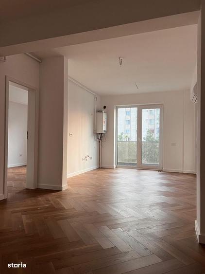Apartament cu 3 camere în Cantemir
