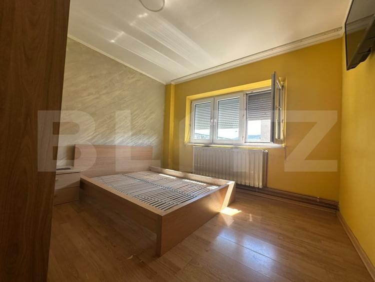 Apartament cu 2 camere decomandat, mobilat în Piața Centrală