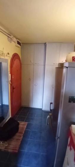 Apartament cu 2 camere decomandat în Petros