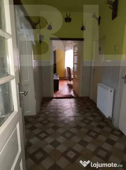 Vand casa la Nadrag zona linistita foarte aproape de centru - 11