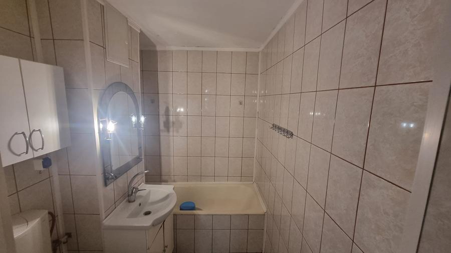 Apartament cu 2 camere decomandat în Tătărași