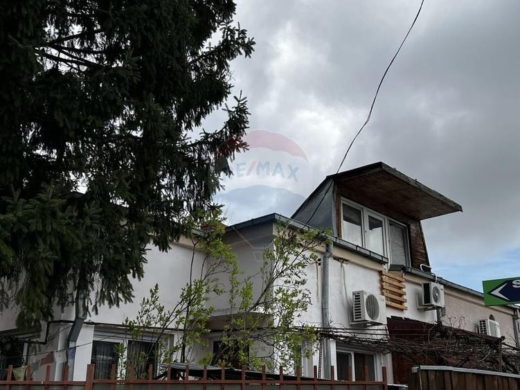 De vanzare casă cu parcare în curte | Chibrit, 1 Mai | 129 mp teren - 2
