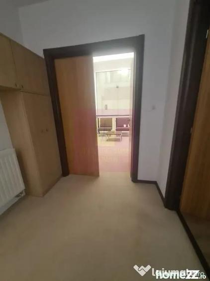 Casă cu 7 camere cu Teren 552 Mp în Cioplea