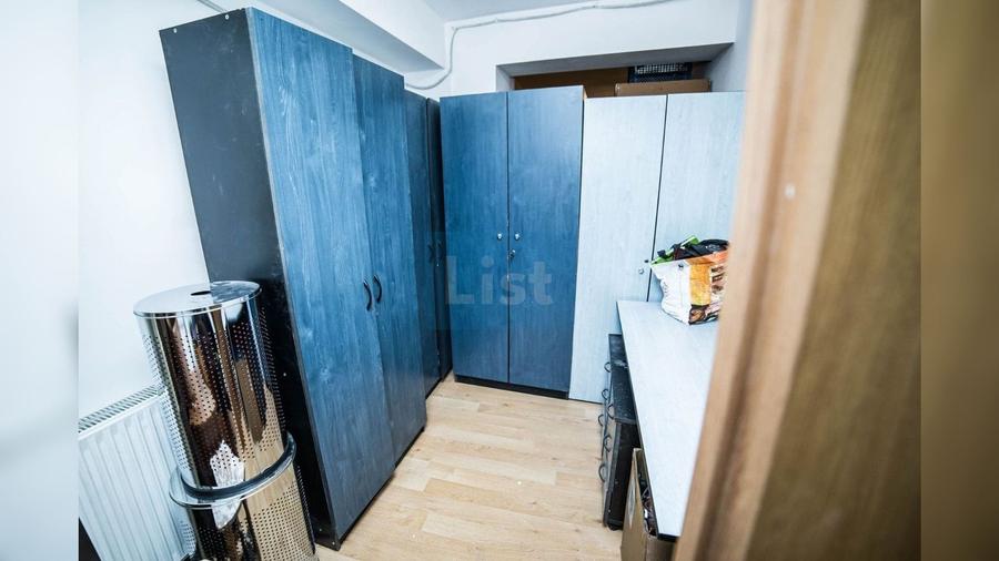 Casă cu 10 camere cu Teren 216 Mp în Turda