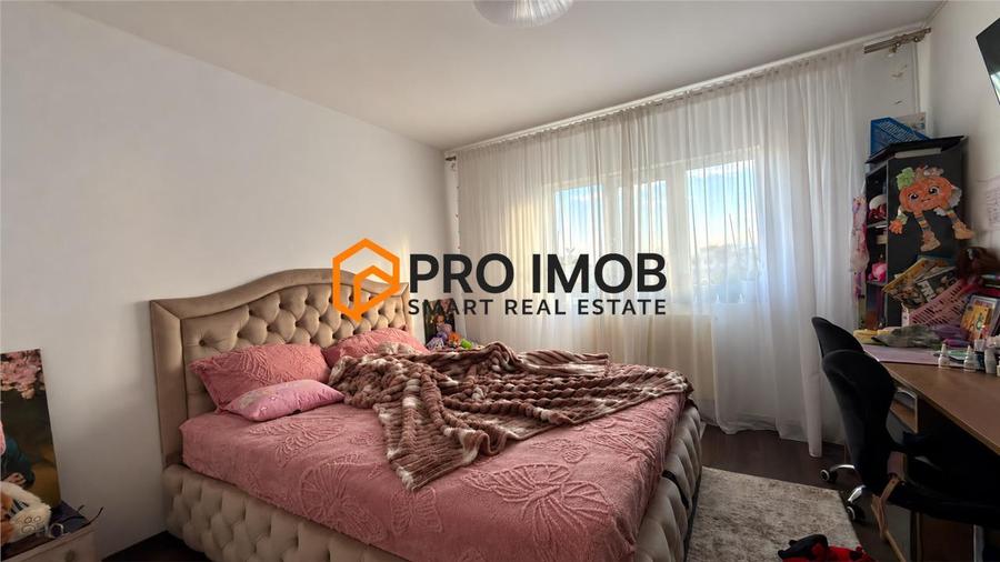 Apartament cu 4 camere decomandat, mobilat în Dorobanți 1