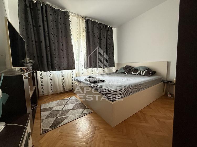 Apartament cu 2 camere, decomandat, zona Soarelui - 8