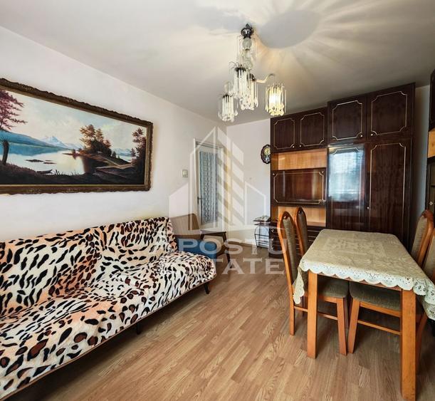 Apartament cu 2 camere nedecomandat, mobilat în Circumvalațiunii
