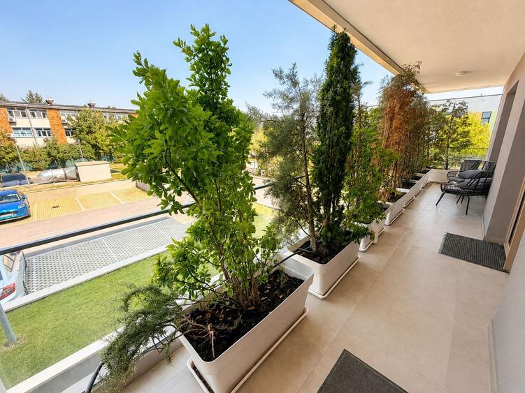 Apartament cu 2 camere în P-ta Presei Libere