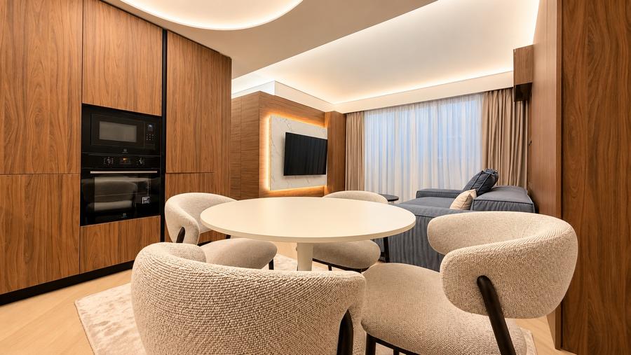 Apartament cu 3 camere decomandat, mobilat în Pipera
