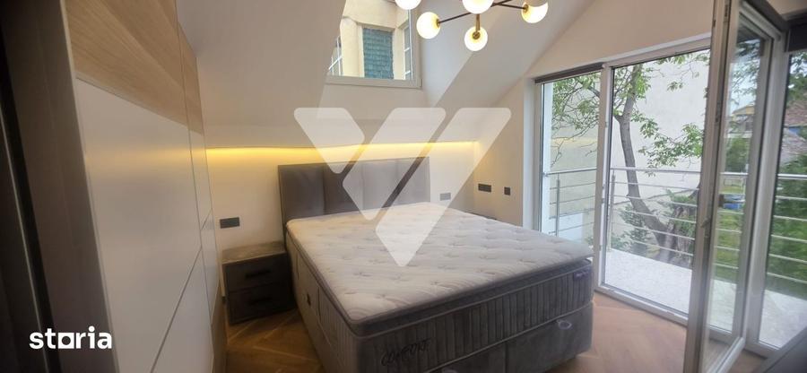 Apartament cu 3 camere decomandat, mobilat în Turnișor
