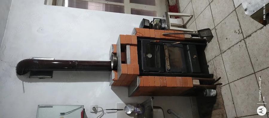 Casă cu 3 camere cu Teren 1650 Mp în Cenei