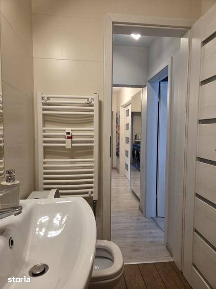 Apartament cu 4 camere în Rahova