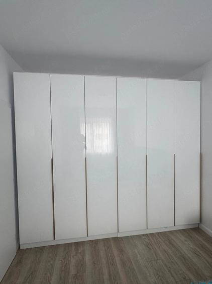 Apartament cu 2 camere nedecomandat în Giroc