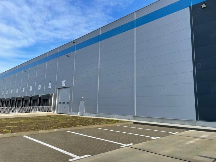 Spațiu comercial, de 2,500 mp, în Nord