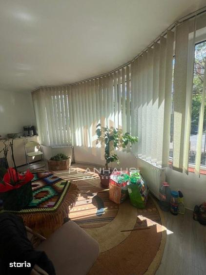 Apartament cu 3 camere în Vasile Alecsandri