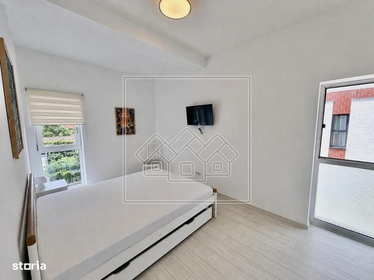 Apartament cu 3 camere în Sub Arini