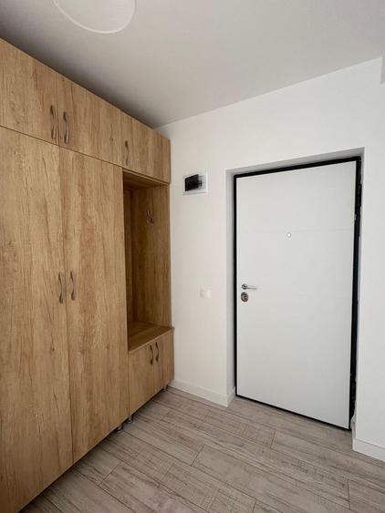 Apartament cu 2 camere decomandat în Florești