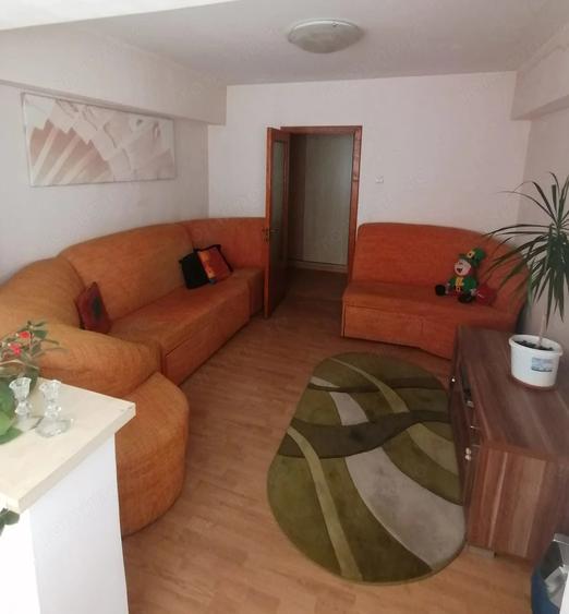 Apartament cu 2 camere semidecomandat în Iancului