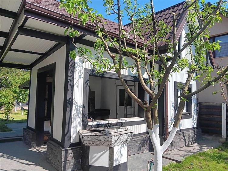 Casă individuală cu 3 camere cu Teren 546 Mp în Valea Adâncă
